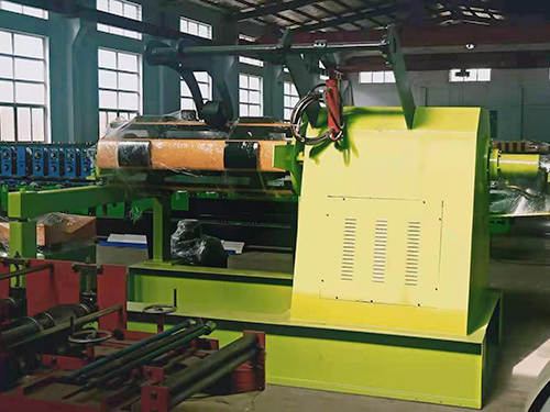 彩钢液压开卷机